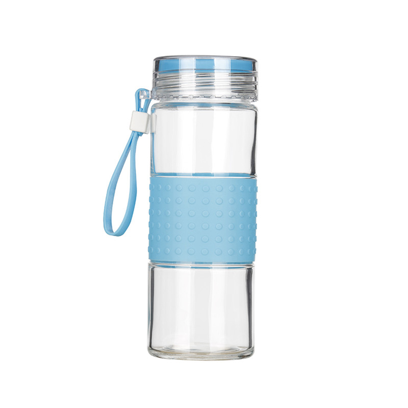 Botella de agua reutilizable de vidrio de borosilicato con cubierta de silicona