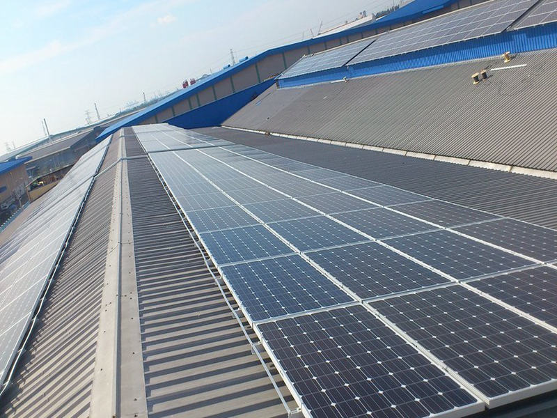 Sistema de montaje en la azotea Montaje solar del techo de estaño para la instalación del panel solar