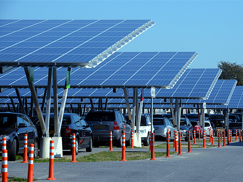 Sistema de montaje solar de alta calidad Sistema de montaje con marco de acero con dosel solar