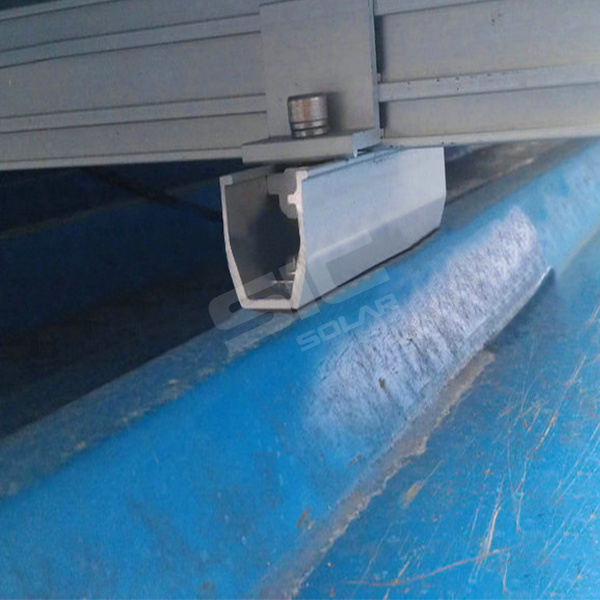 Sistema de montaje de riel corto de aluminio de techo de metal