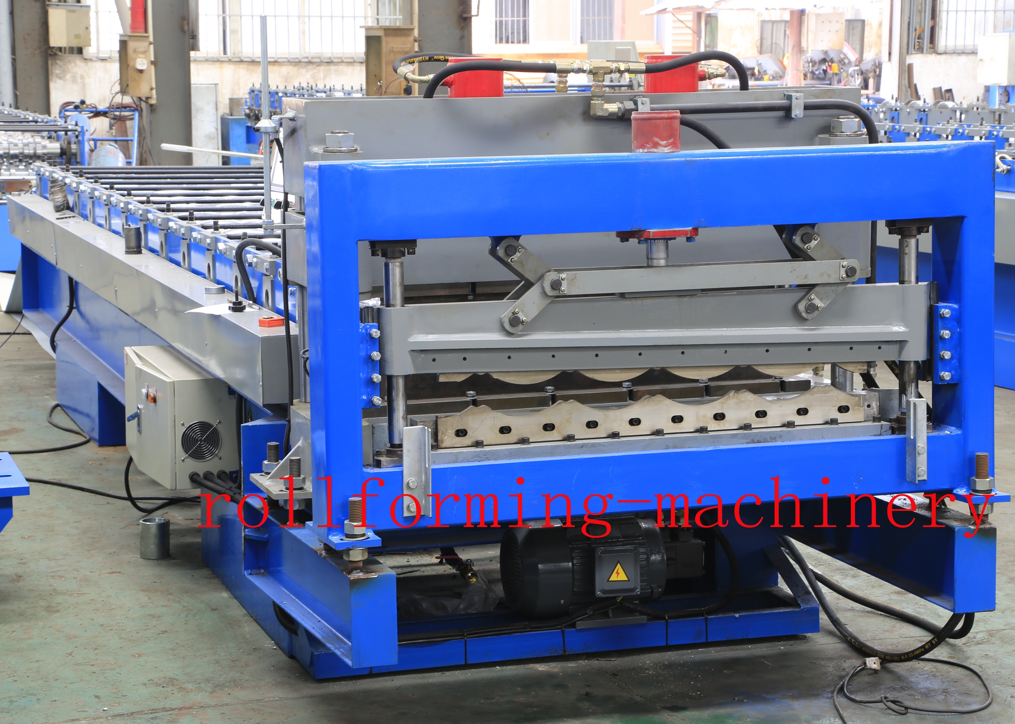 Máquina formadora de rollos de tejas esmaltadas de alta calidad con precio de China para YX16-800
