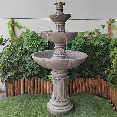 Fuentes de agua al aire libre de la fuente de agua del jardín de la resina de 4 niveles agradables y baratas del suministro directo de la fábrica